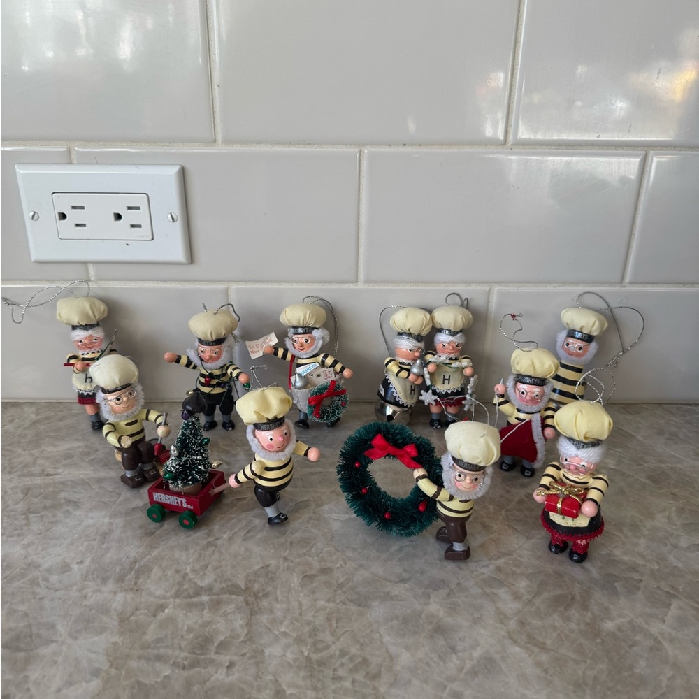 Vintage Wooden Hershey’s Chocolate Ornaments - Santa and Mrs. Claus (11 Piece)